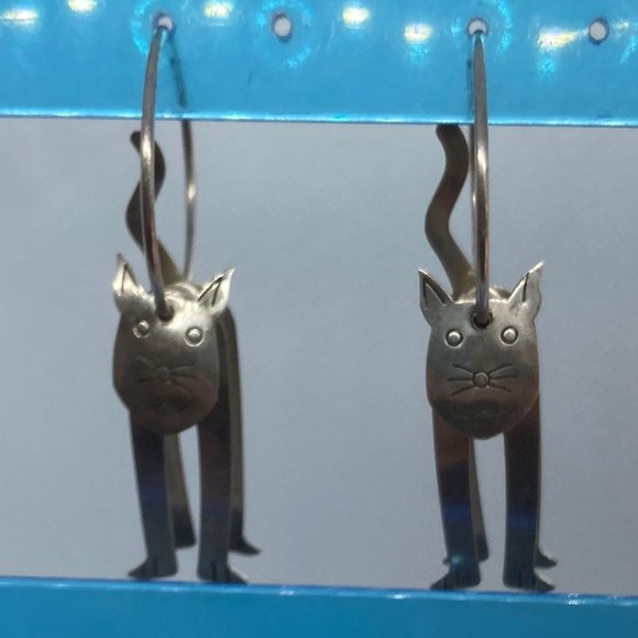 Sterling Kitten Cat Hoop Earrings 6g - Picture 2 of 10